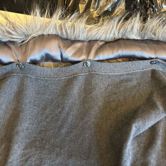 Boston Proper Faux Fur Sweater Cardigan Size Small - Picture 8 of 12